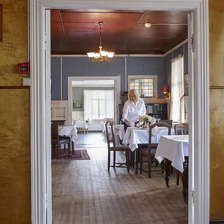 فندق فيسنيس سترين