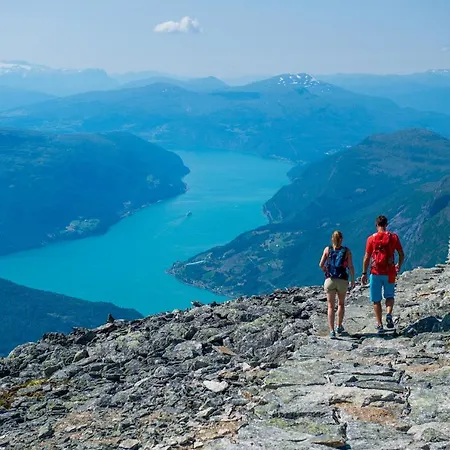 Visnes Stryn