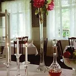 Hotel Visnes 4*